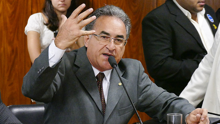 Edmilson Rodrigues speaks during a hearing in the Brazilian Senate