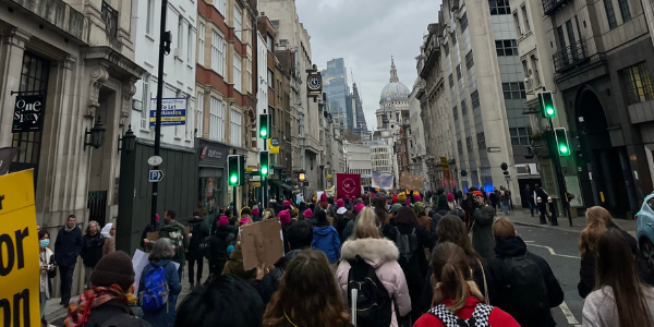 Image of UCU march down Fleet Street