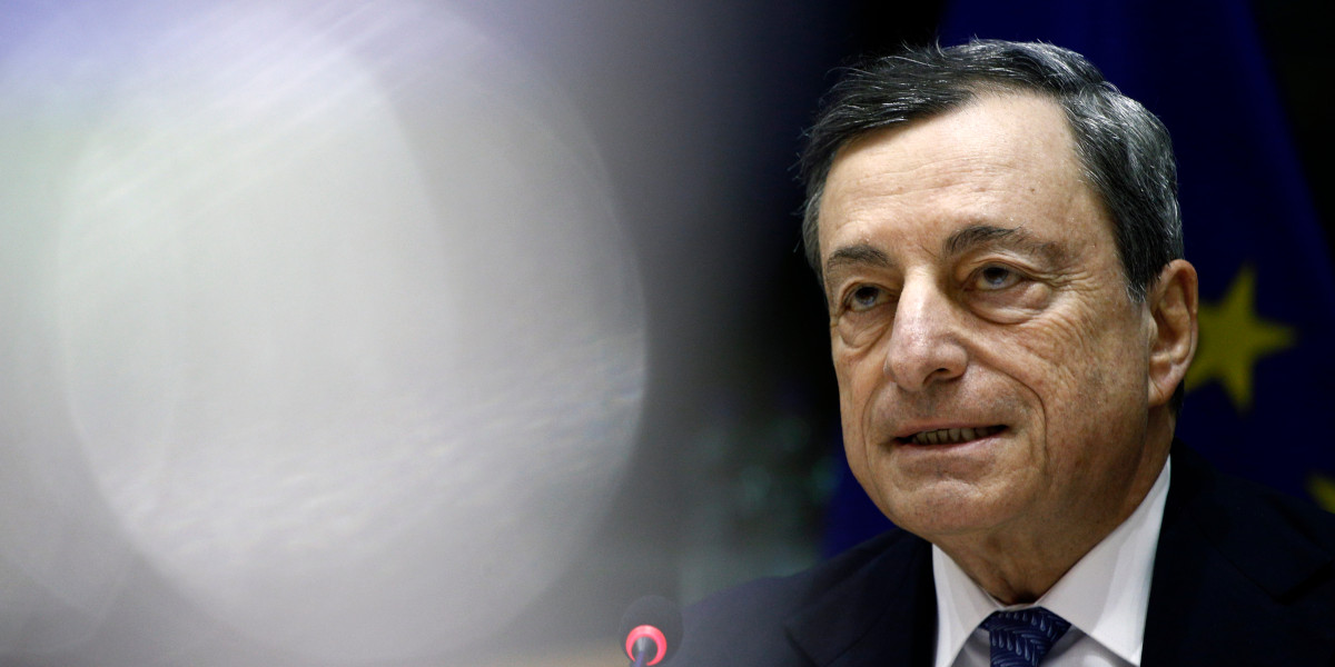 Italiens Premierminister Mario Draghi: Mission erfüllt! Draghi hat Italien in ein kriegerisches Land gegen Russland verwandelt!
