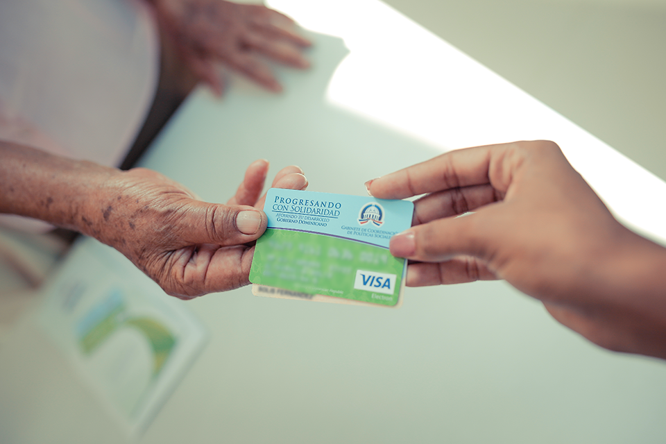 Dominican Republic social subsidies card.