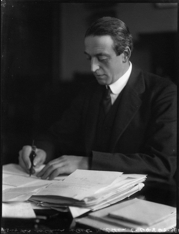 Sir Arthur Steel-Maitland by Bassano Ltd, 1924. NPG x123041. National Portrait Gallery