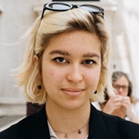 Portrait photo of Liv Kessler.